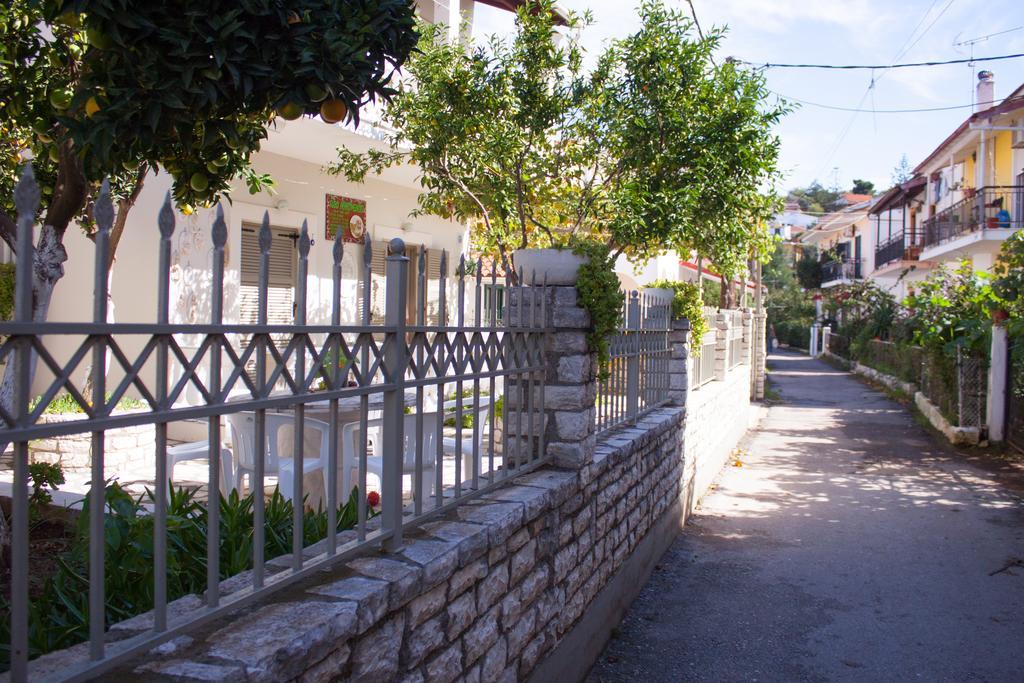 The Orange Garden Lägenhet Kassiopi Exteriör bild