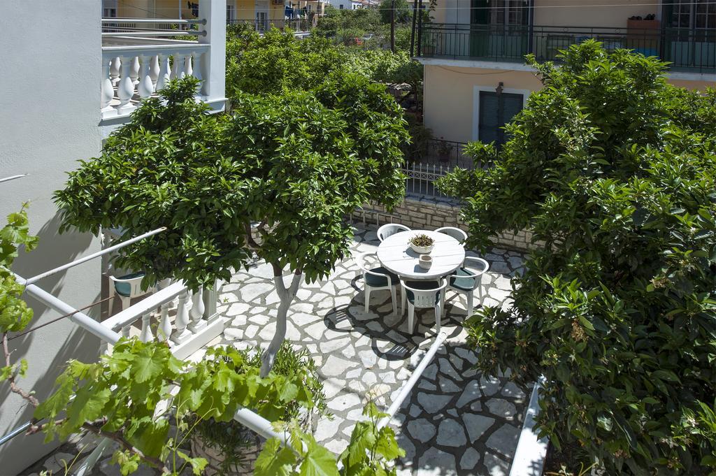 The Orange Garden Lägenhet Kassiopi Exteriör bild